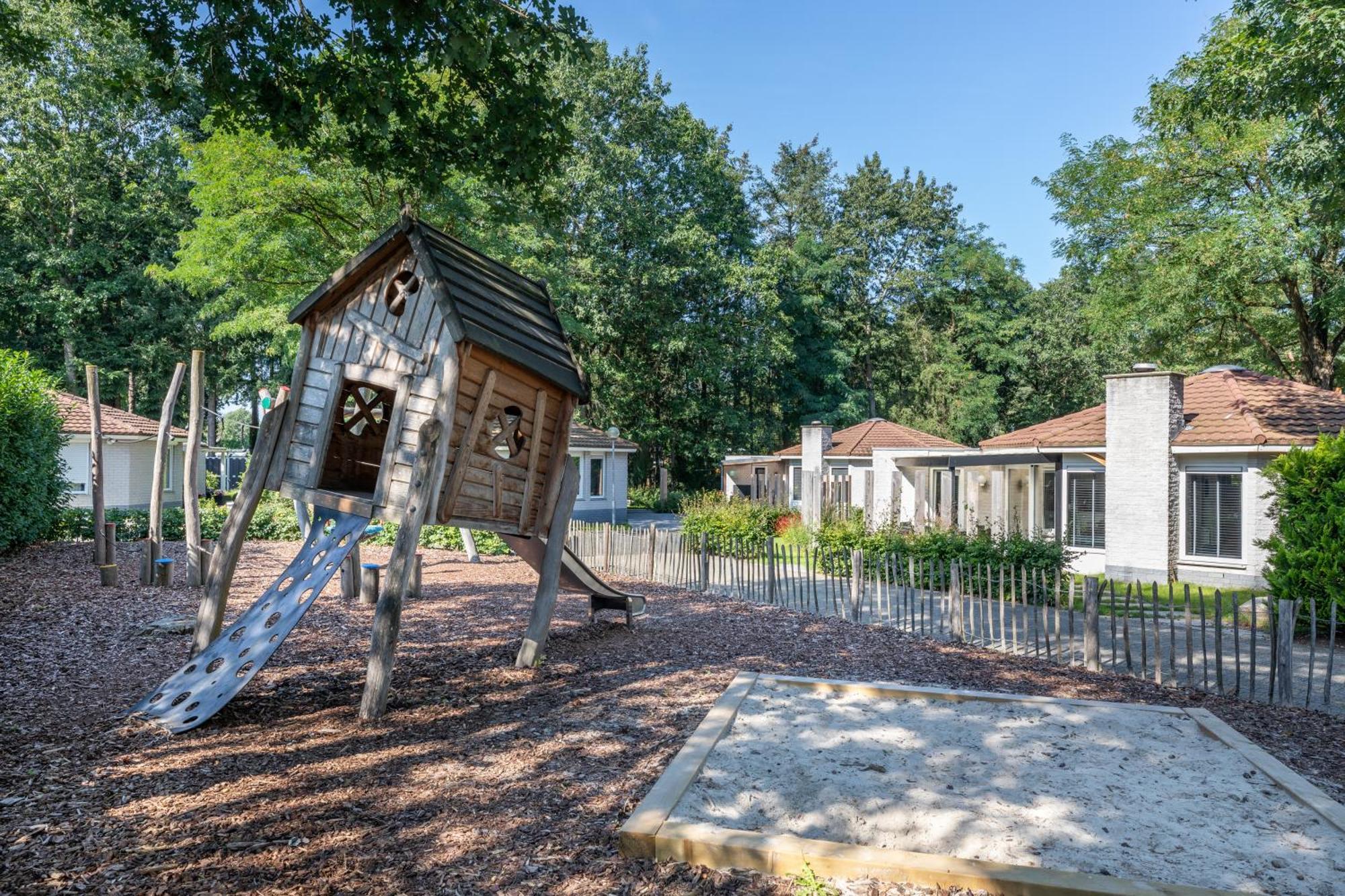 Bungalowpark Het Verscholen Dorp Гардервейк Екстер'єр фото